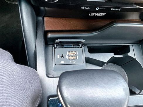 Used 2022 Lexus ES 300h w/ Accessory Package 2 image 12