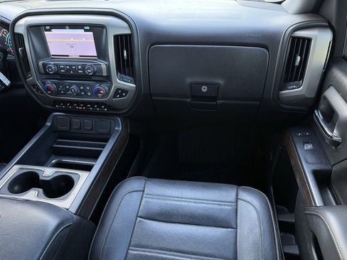Used 2018 GMC Sierra 1500 Denali w/ Denali Ultimate Package image 11