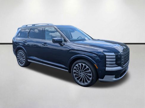 New 2026 Hyundai Palisade Calligraphy FWD image 2