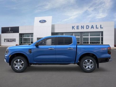 Used 2025 Ford Ranger XLT w/ FX4 Off-Road Package image 3