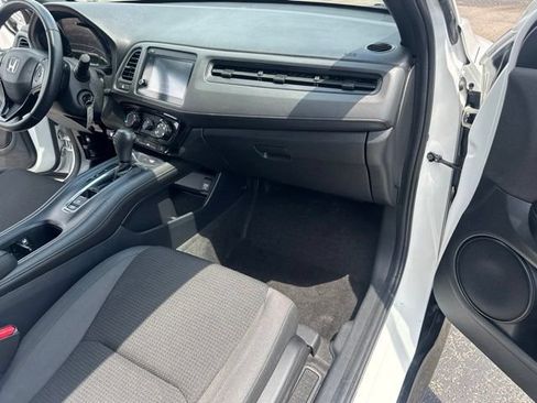 Used 2021 Honda HR-V Sport image 13