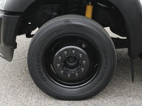 Used 2012 Ford F550 2WD Regular Cab Super Duty w/ PWR Equipment Group image 34