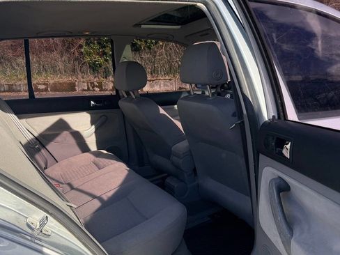 Used 2001 Volkswagen Golf GLS image 29