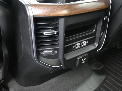 Used 2022 RAM 1500 Laramie image 35