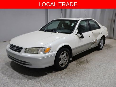Used 2001 Toyota Camry LE image 12