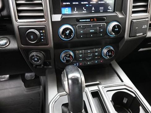 Used 2019 Ford F150 Raptor w/ Equipment Group 802A Luxury AWD/4WD image 8