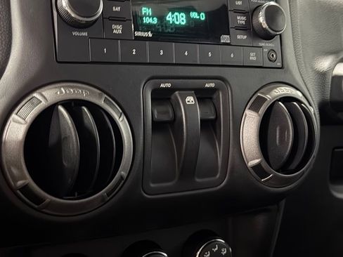 Used 2017 Jeep Wrangler Sport w/ Quick Order Package 24S image 20