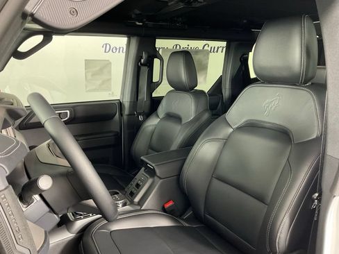 New 2026 Ford Bronco Outer Banks AWD/4WD image 13