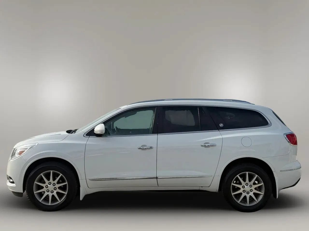 Used 2016 Buick Enclave Leather AWD/4WD image 4