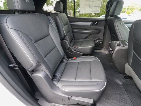 New 2026 Buick Enclave Sport Touring w/ Power Package image 25