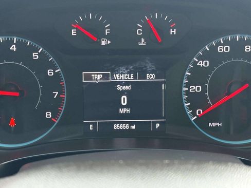 Used 2018 Chevrolet Malibu LS FWD image 28