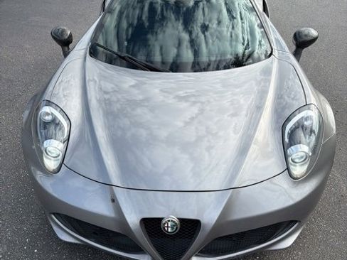 Used 2015 Alfa Romeo 4C Base w/ Leather Interior Group image 20