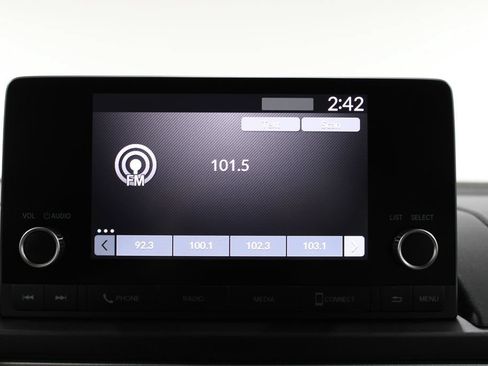 Used 2023 Honda Pilot LX image 45