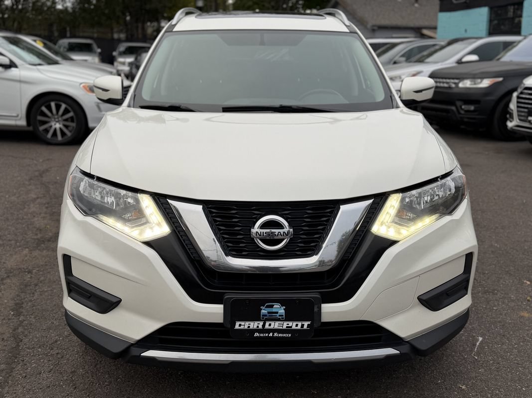 Used 2017 Nissan Rogue SV AWD/4WD image 7