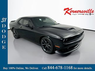Used 2019 Dodge Challenger GT w/ Blacktop Package RWD video 1