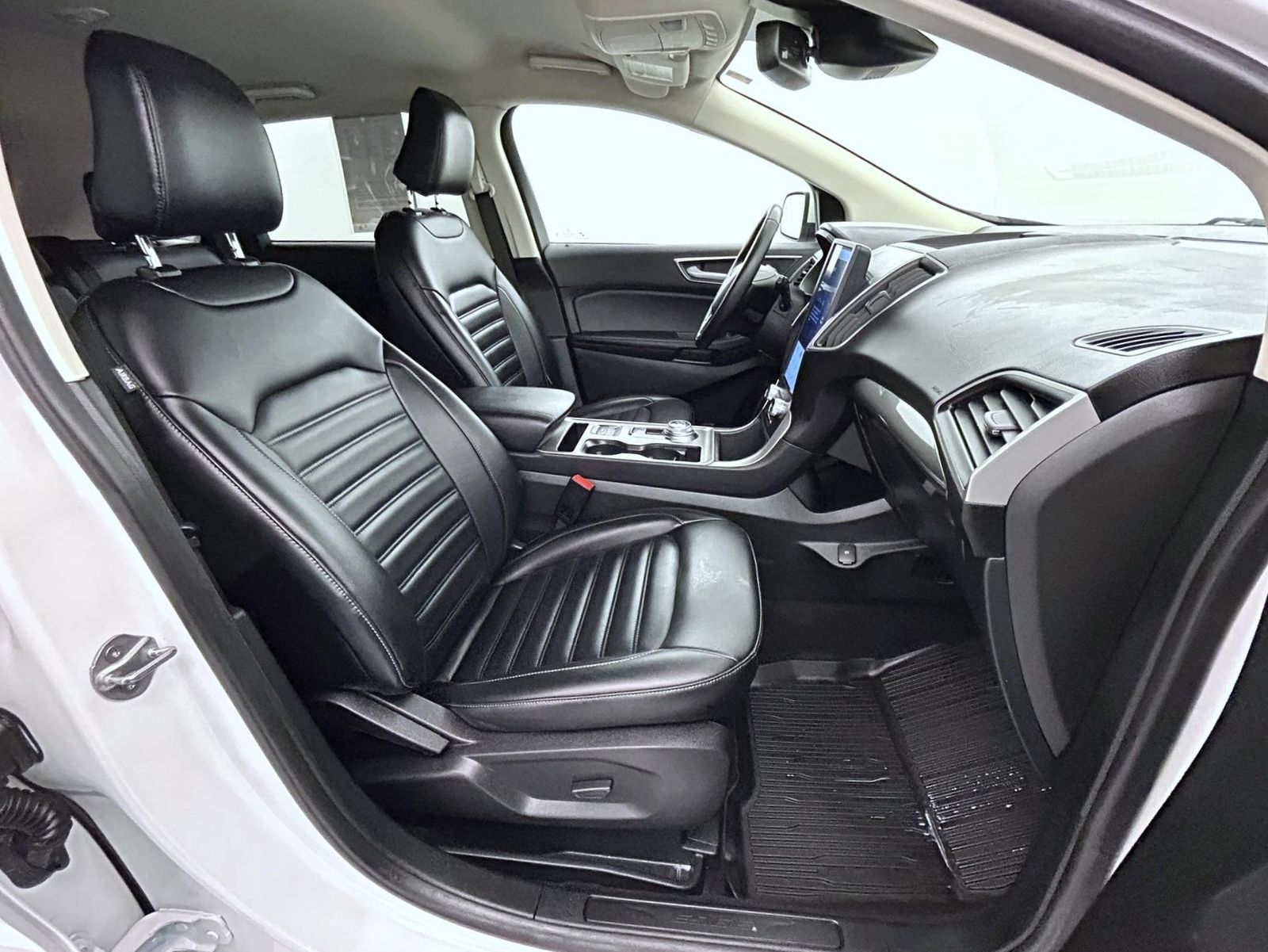 Used 2024 Ford Edge SEL w/ Convenience Package AWD/4WD image 15