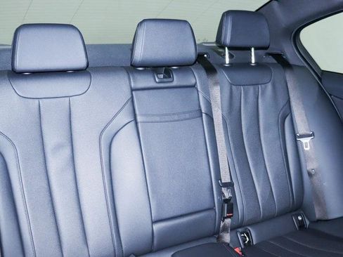 Used 2022 BMW 530i xDrive w/ Premium Package image 21