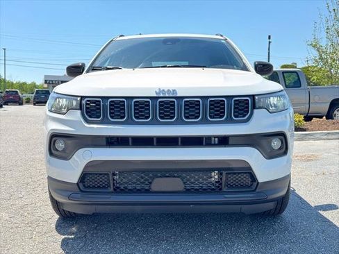 Certified 2026 Jeep Compass Latitude AWD/4WD image 8