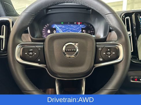 Certified 2023 Volvo XC40 Recharge Ultimate image 22