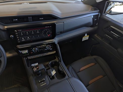 New 2026 GMC Sierra 1500 AT4 w/ Technology Package image 18