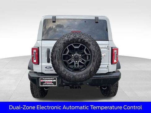 New 2026 Ford Bronco Badlands AWD/4WD image 4