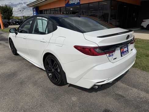 Used 2025 Toyota Camry XSE w/ Premium Plus Package FWD image 3