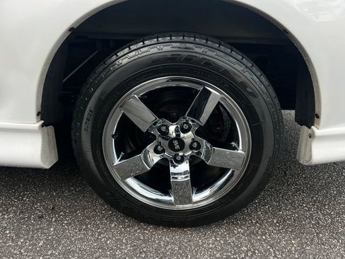 Used 2001 Ford F150 Lightning image 26