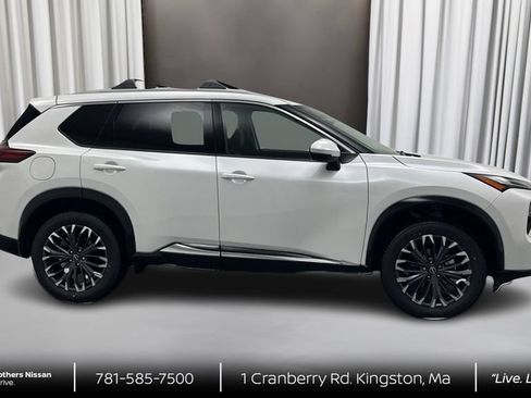 New 2026 Nissan Rogue Platinum AWD/4WD image 4