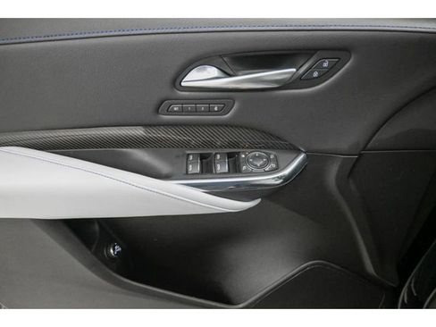 Used 2024 Cadillac XT4 Sport image 7