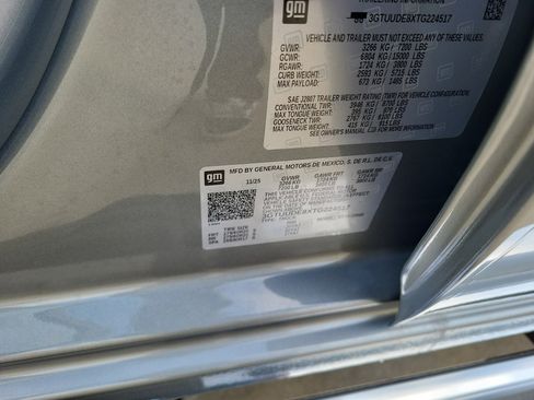 New 2026 GMC Sierra 1500 SLT image 30