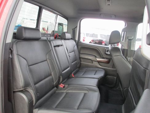 Used 2018 GMC Sierra 1500 SLT image 21