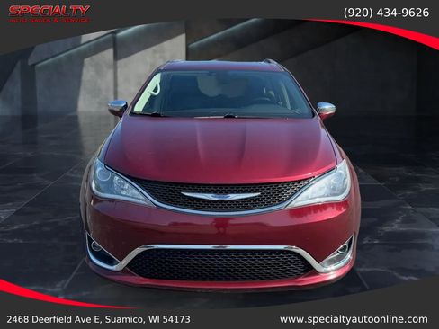 Used 2018 Chrysler Pacifica Limited FWD image 4
