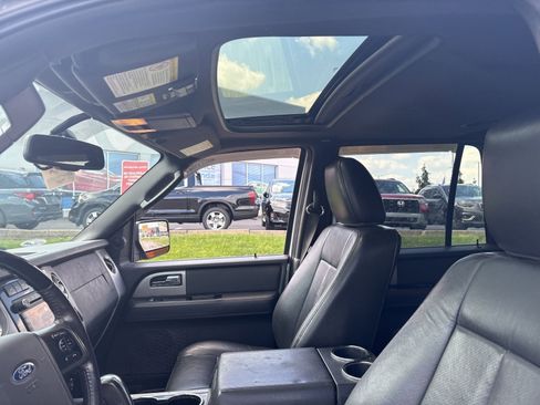 Used 2012 Ford Expedition EL Limited AWD/4WD image 6