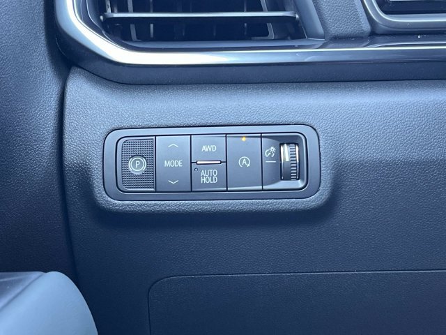 New 2027 GMC Terrain AT4 w/ Convenience Package III AWD/4WD image 34