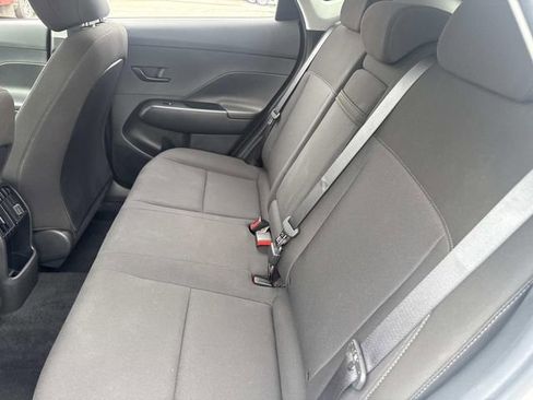 Used 2025 Hyundai Kona SEL image 25