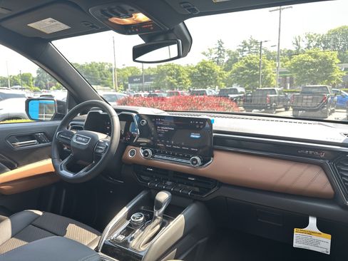 New 2025 GMC Canyon AT4 w/ Technology Plus Package image 16