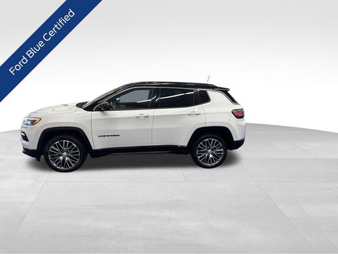 Used 2023 Jeep Compass Limited w/ Elite Group AWD/4WD image 2