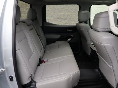 Used 2023 Toyota Tundra Limited image 32