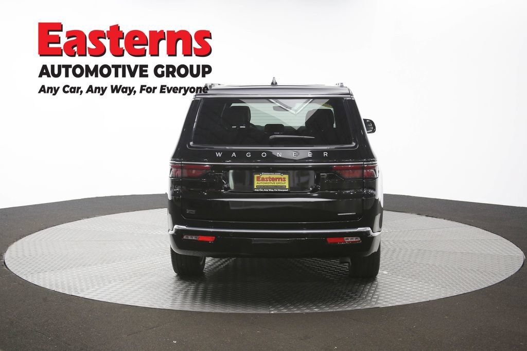 Used 2024 Jeep Wagoneer Series III w/ Premium Group I AWD/4WD image 45