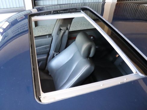 Used 2004 Mercedes-Benz S 500 image 35