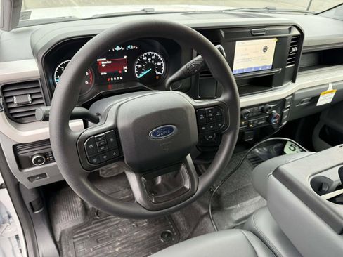 New 2026 Ford F550 4x4 Crew Cab image 13