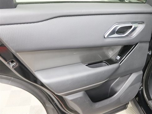Used 2020 Land Rover Range Rover Velar S AWD/4WD image 21