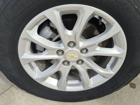 Used 2021 Chevrolet Equinox LT image 27