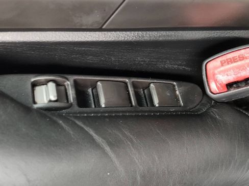 Used 2003 INFINITI G35 Coupe w/ Premium Pkg image 13