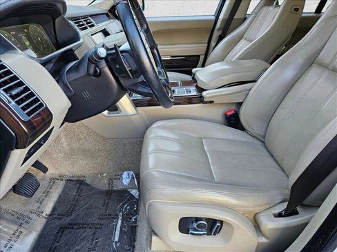 Used 2017 Land Rover Range Rover HSE AWD/4WD image 16
