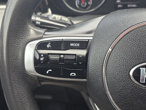 Used 2021 Kia K5 LXS FWD image 13