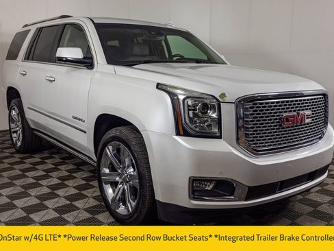 Used 2016 GMC Yukon Denali w/ Open Road Package AWD/4WD image 26