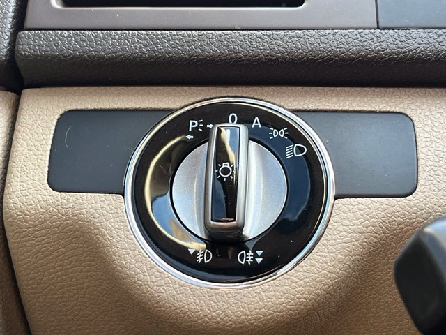 Used 2010 Mercedes-Benz C 300 4MATIC Sedan image 34