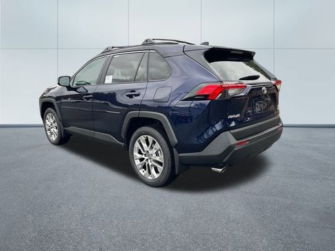 New 2025 Toyota RAV4 XLE Premium image 7