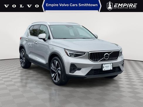Certified 2023 Volvo XC40 B5 Ultimate w/ Protection Package Premier AWD/4WD image 1